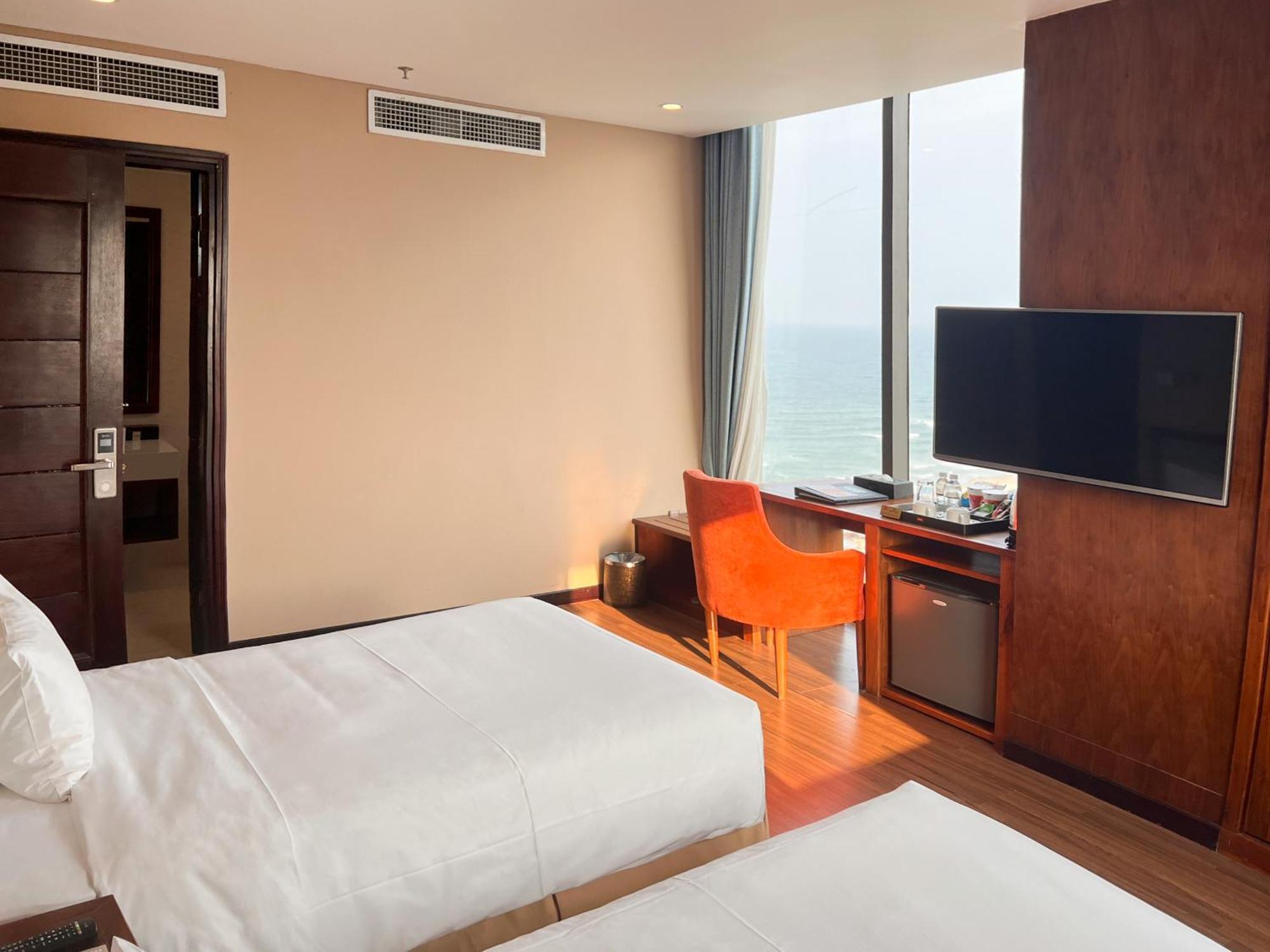 Yarra Ocean Suites Danang Kültér fotó