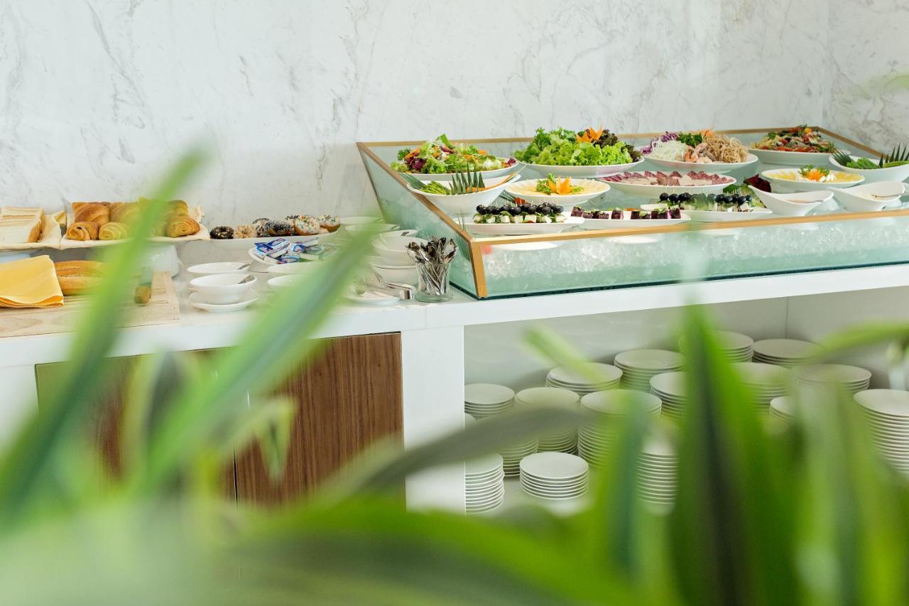 Yarra Ocean Suites Danang Kültér fotó
